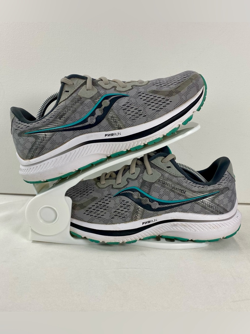 Saucony Omni 20 Womens 8.5 W Wide Gray Teal Running Shoes S10682-20